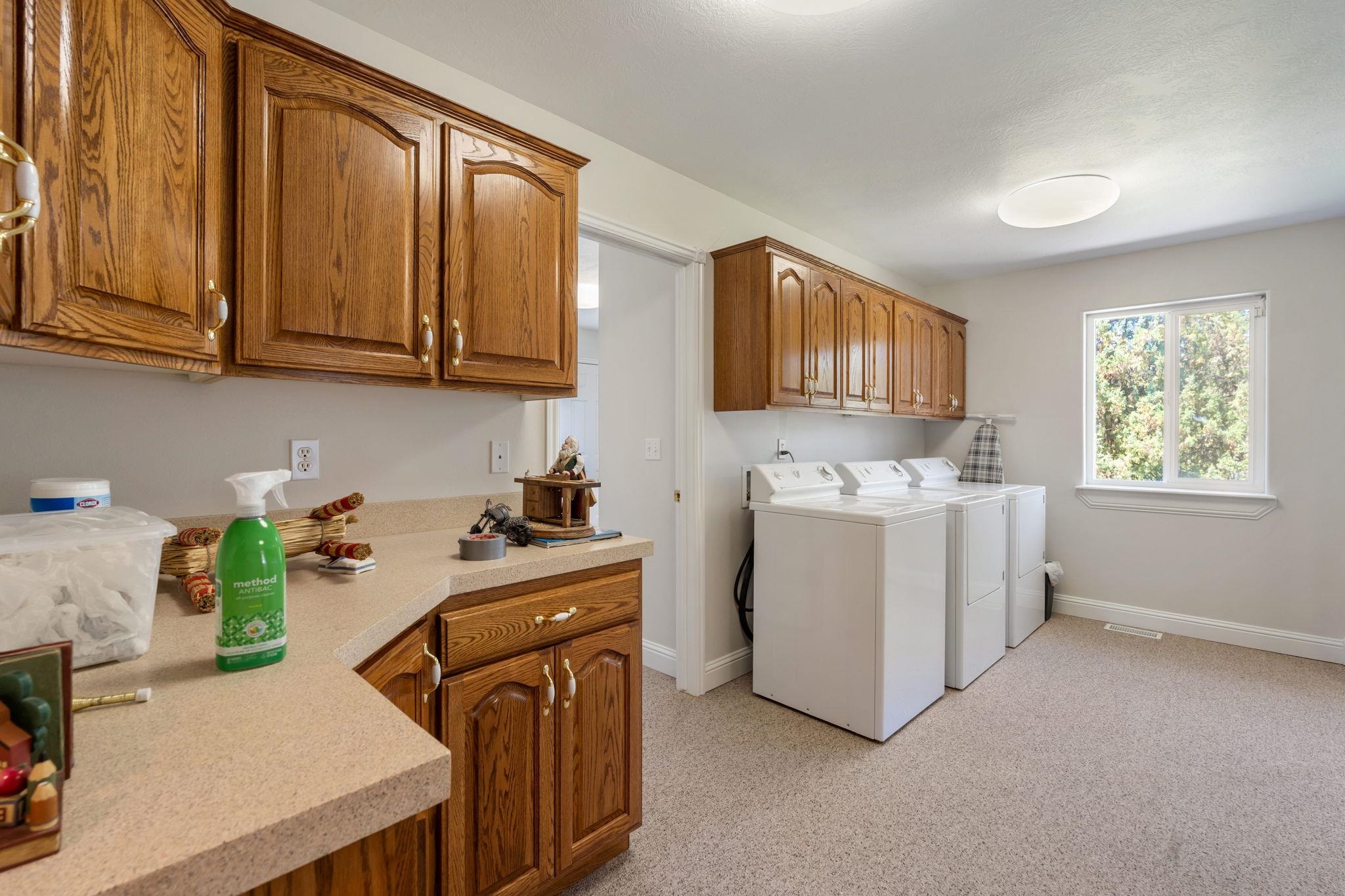 Lava Hot Springs, Idaho, 83246, United States, ,3 BathroomsBathrooms,Residential,Active,1863485
