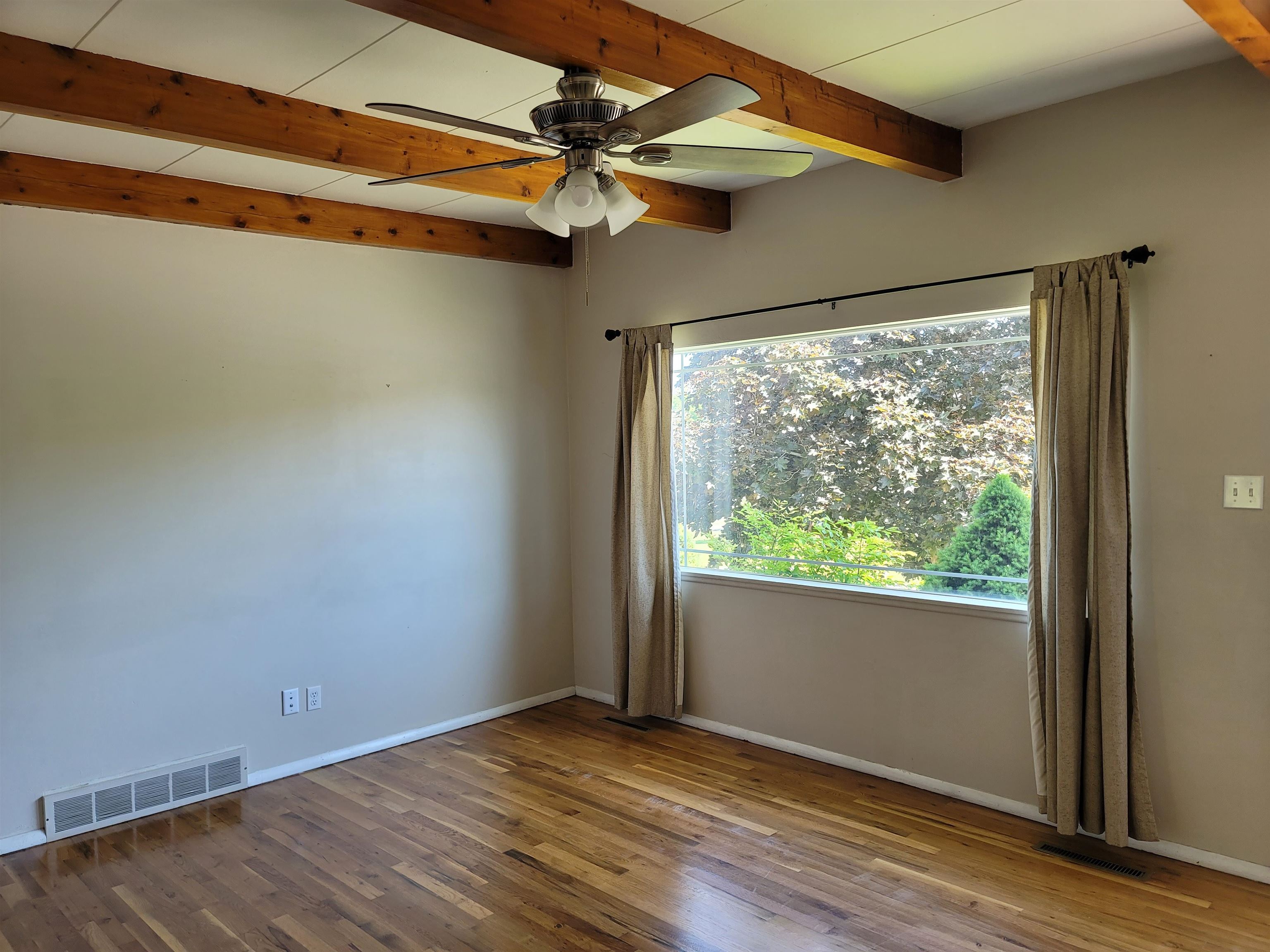 1575 Ammon St, Pocatello, Idaho image 4