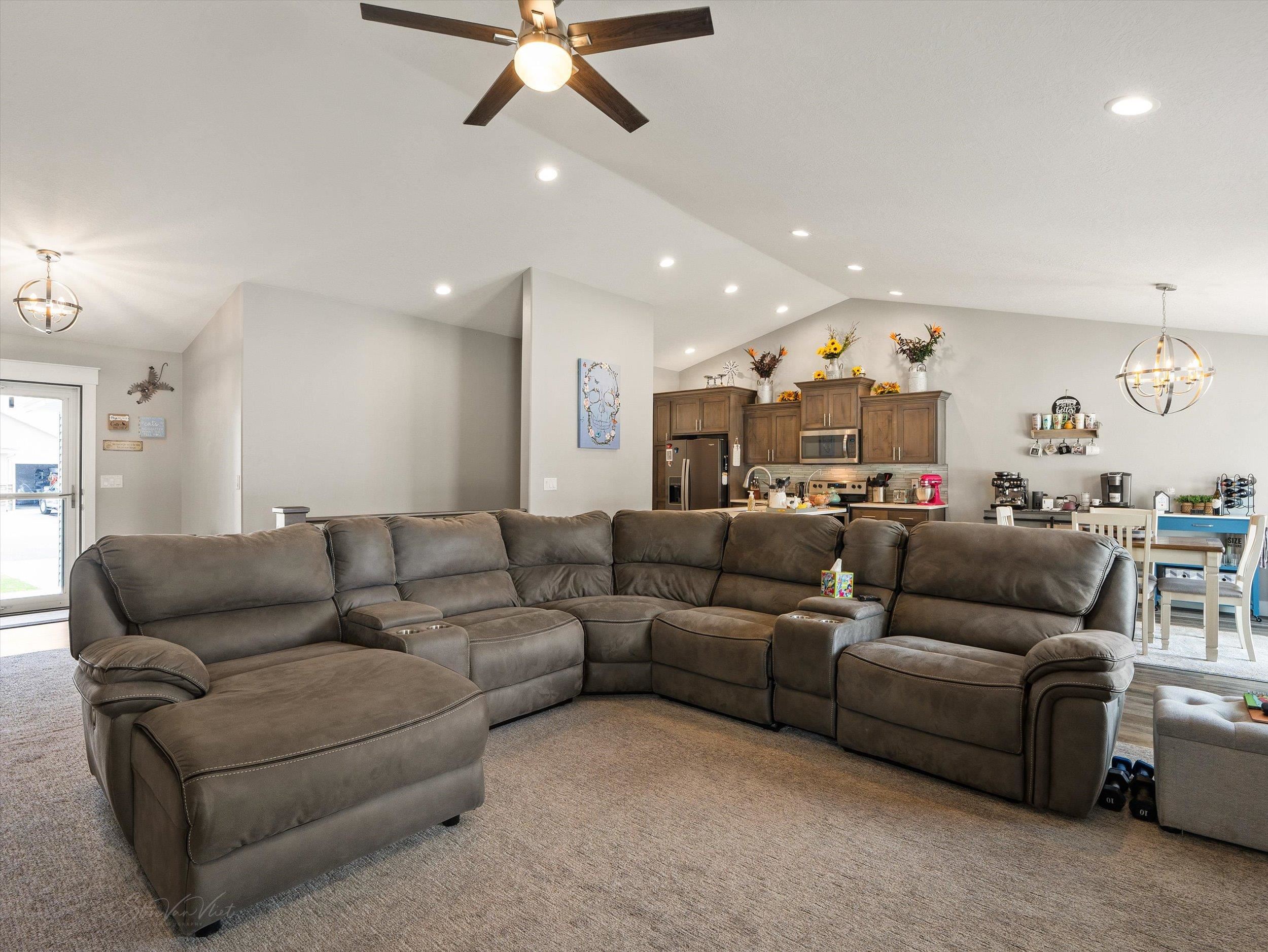 4869 Suzanne Court, Chubbuck, Idaho image 14