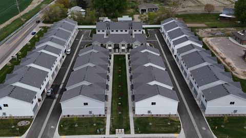 Photo of 5530 Trueman Unit D, Pocatello, ID 83202 (MLS # 579686)