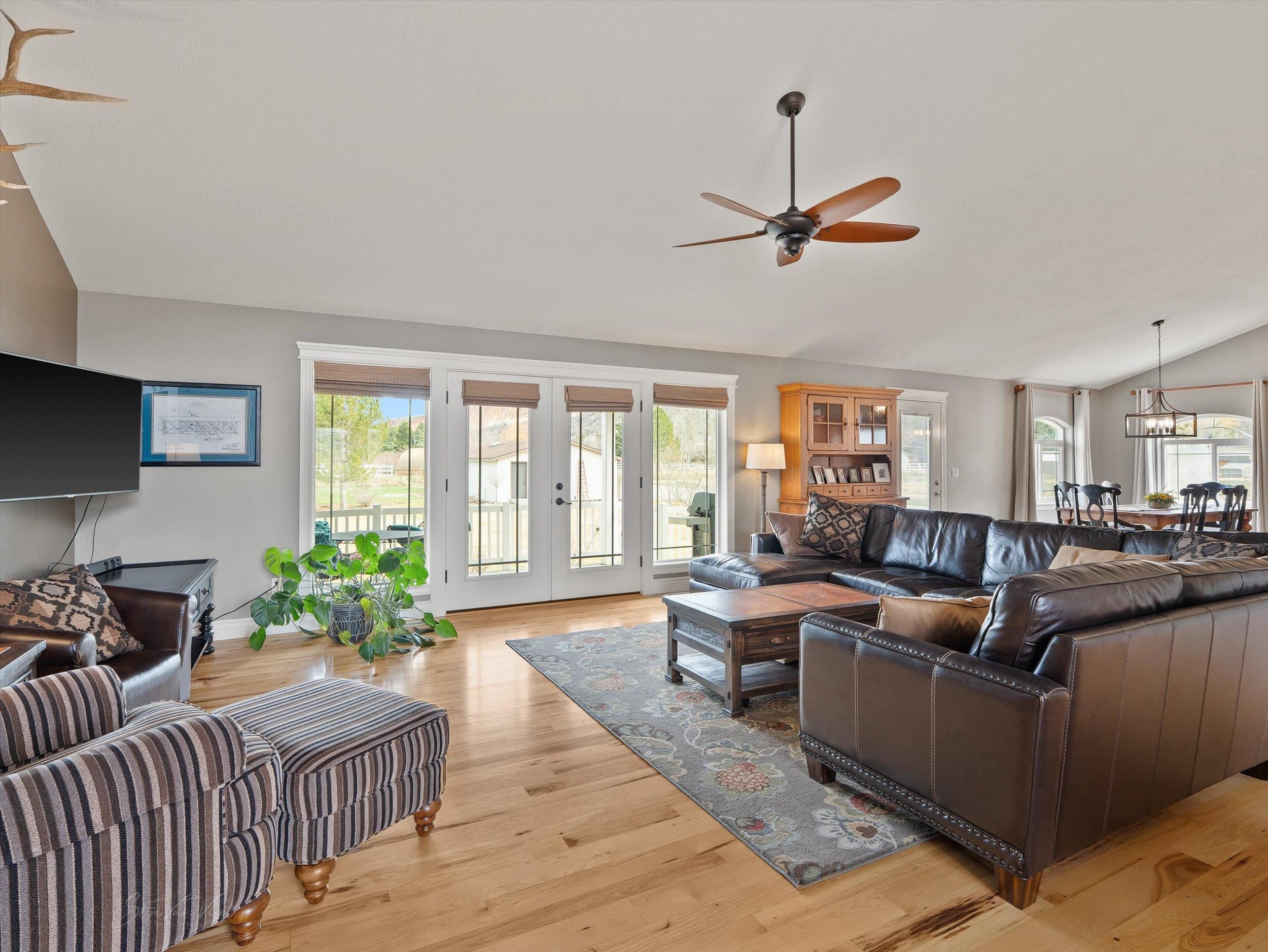 1834 Touch Dr, Inkom, Idaho image 4