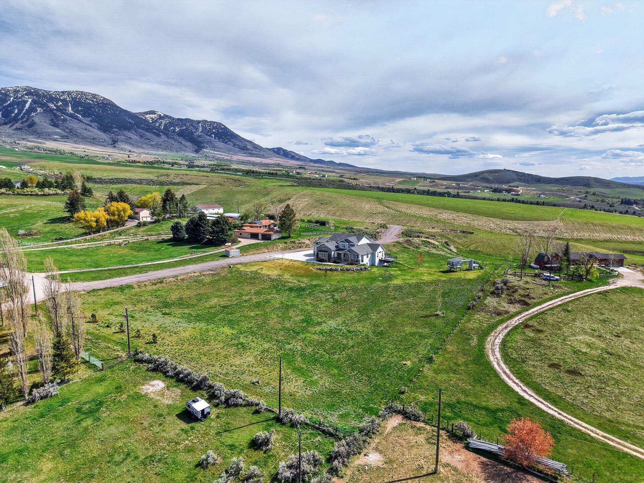 Inkom, Idaho, 83245, United States, 7 Bedrooms Bedrooms, ,4 BathroomsBathrooms,Residential,Active,2036358