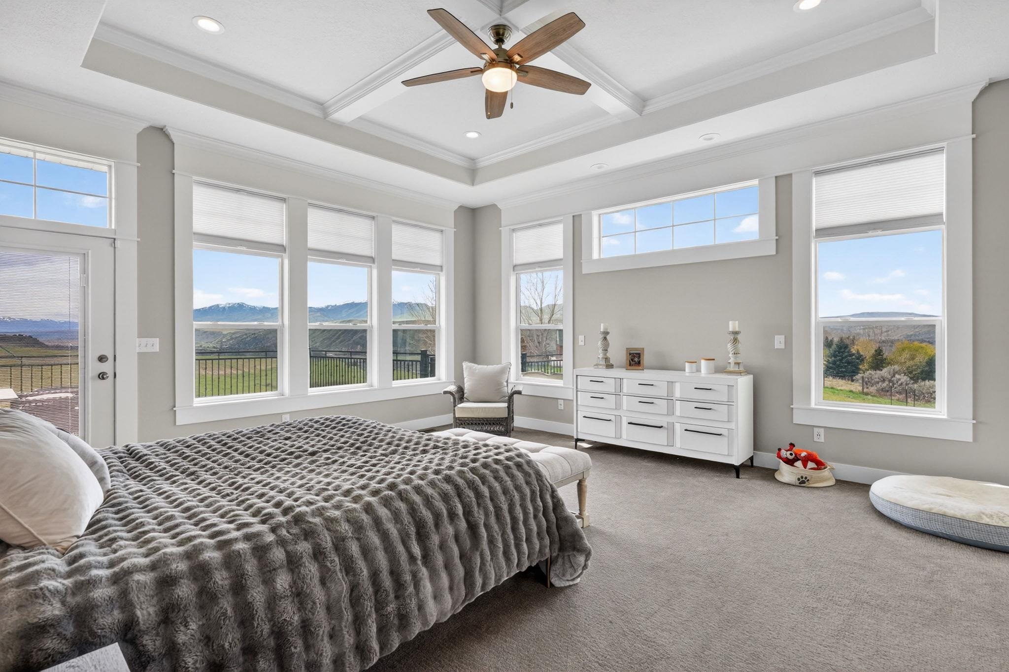 Inkom, Idaho, 83245, United States, 7 Bedrooms Bedrooms, ,4 BathroomsBathrooms,Residential,Active,2036358