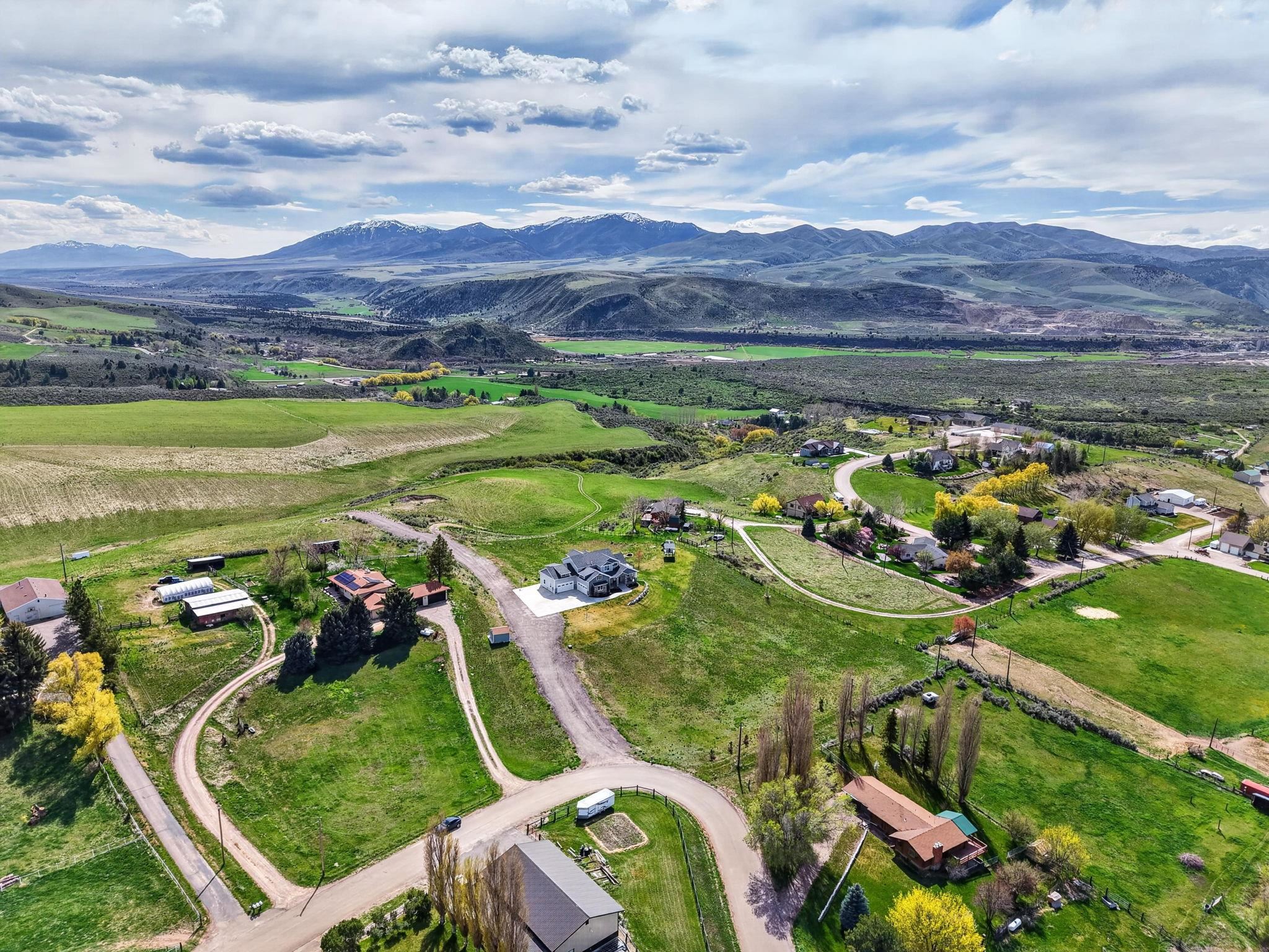 Inkom, Idaho, 83245, United States, 7 Bedrooms Bedrooms, ,4 BathroomsBathrooms,Residential,Active,2036358