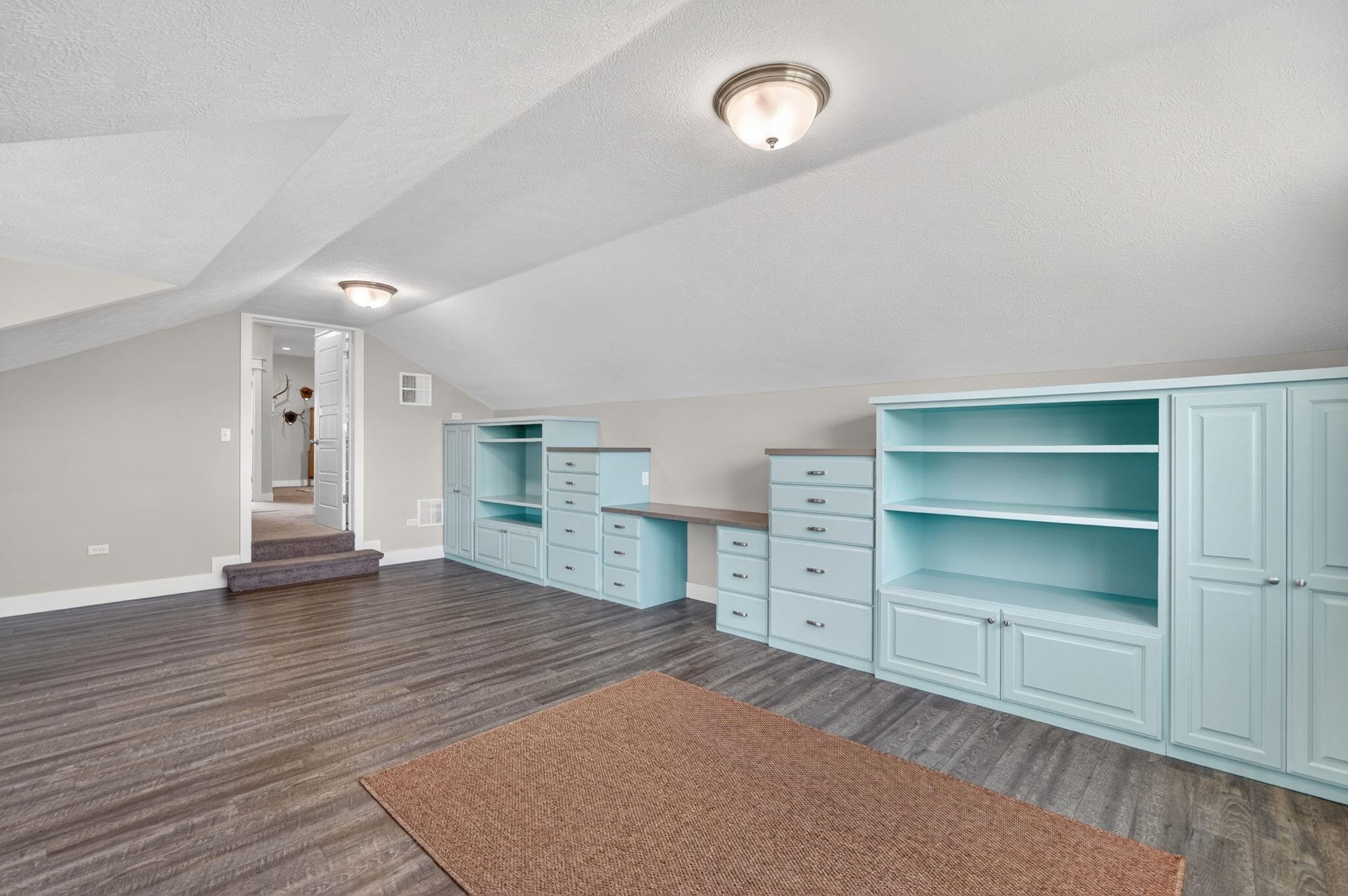 Inkom, Idaho, 83245, United States, 7 Bedrooms Bedrooms, ,4 BathroomsBathrooms,Residential,Active,2036358