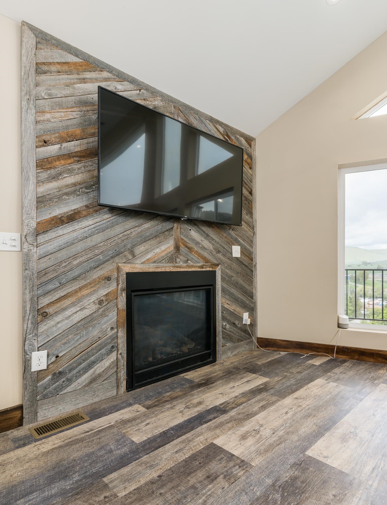 55 E Fife, Lava Hot Springs, Idaho image 12