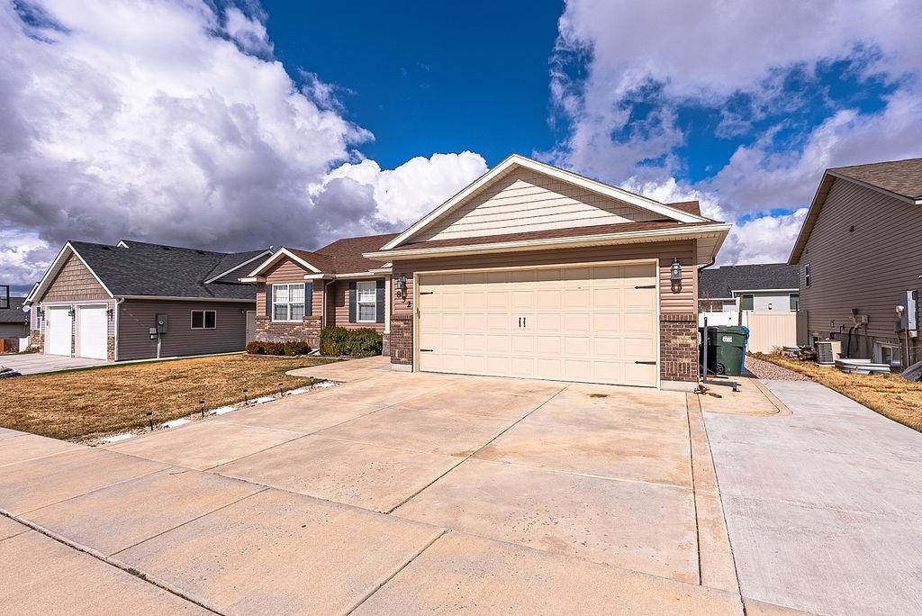 832 Daybreak Dr, Pocatello, Idaho image 2