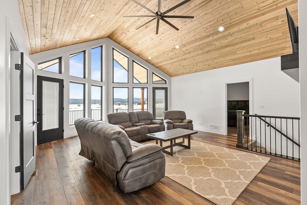3425 Kestrel Ct, Island Park, Idaho image 30