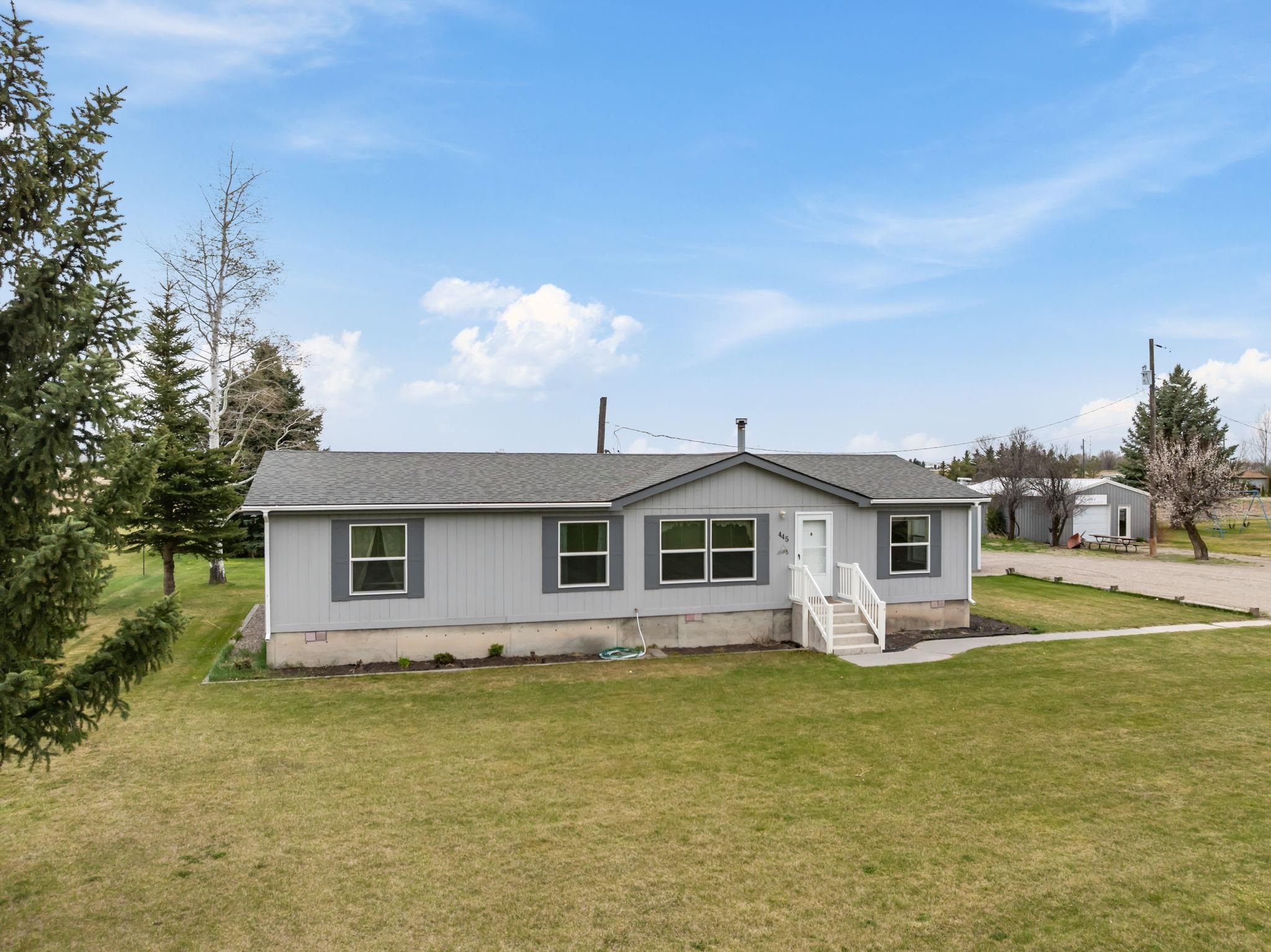 445 W 200 N, Blackfoot, Idaho image 1