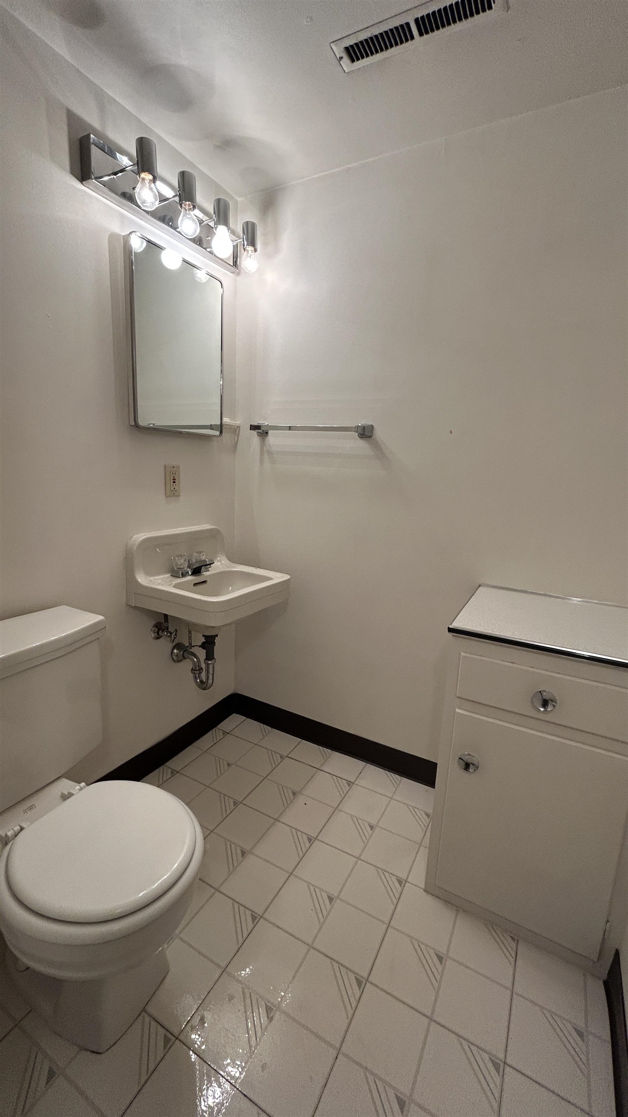1372 Ammon St, Pocatello, Idaho image 32
