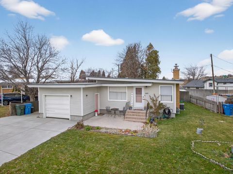 Photo of 1682 Homer Drive, Pocatello, ID 83201 (MLS # 581207)