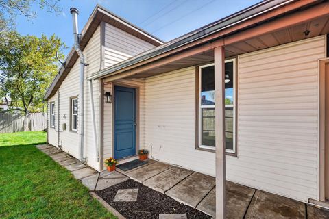 Photo of 727 W Whitman St, Pocatello, ID 83204 (MLS # 582183)