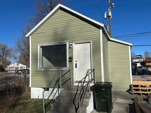Photo of 1028 N 9th Ave, Pocatello, ID 83201 (MLS # 581275)