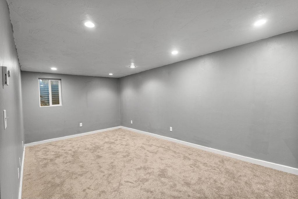 520 Clifford St, Blackfoot, Idaho image 37