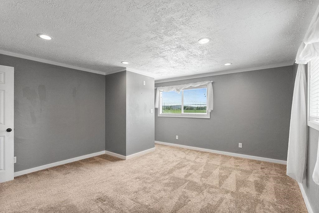 520 Clifford St, Blackfoot, Idaho image 29
