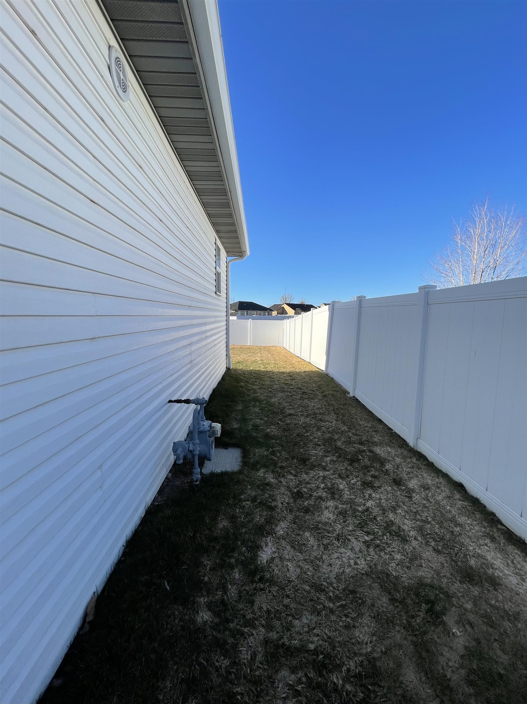 1076 Homerun Street, Chubbuck, Idaho image 4
