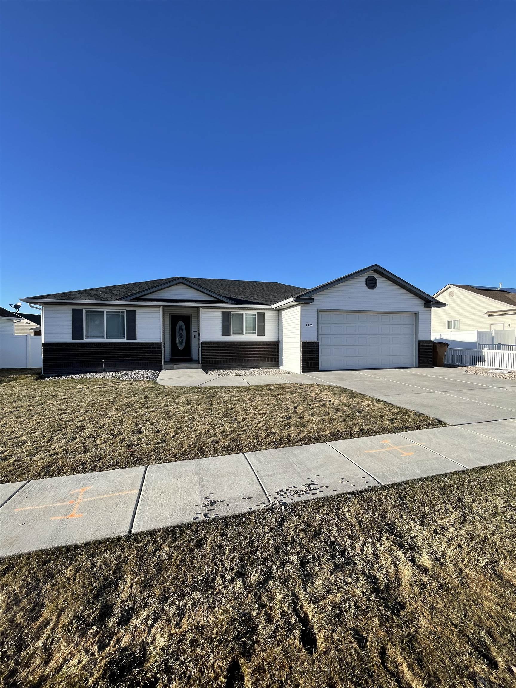 1076 Homerun Street, Chubbuck, Idaho image 2