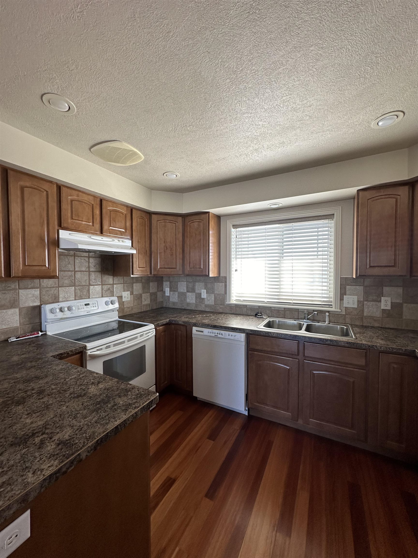 1076 Homerun Street, Chubbuck, Idaho image 11