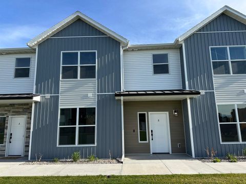 Photo of 5530 Trueman Unit B, Chubbuck, ID 83202 (MLS # 580977)