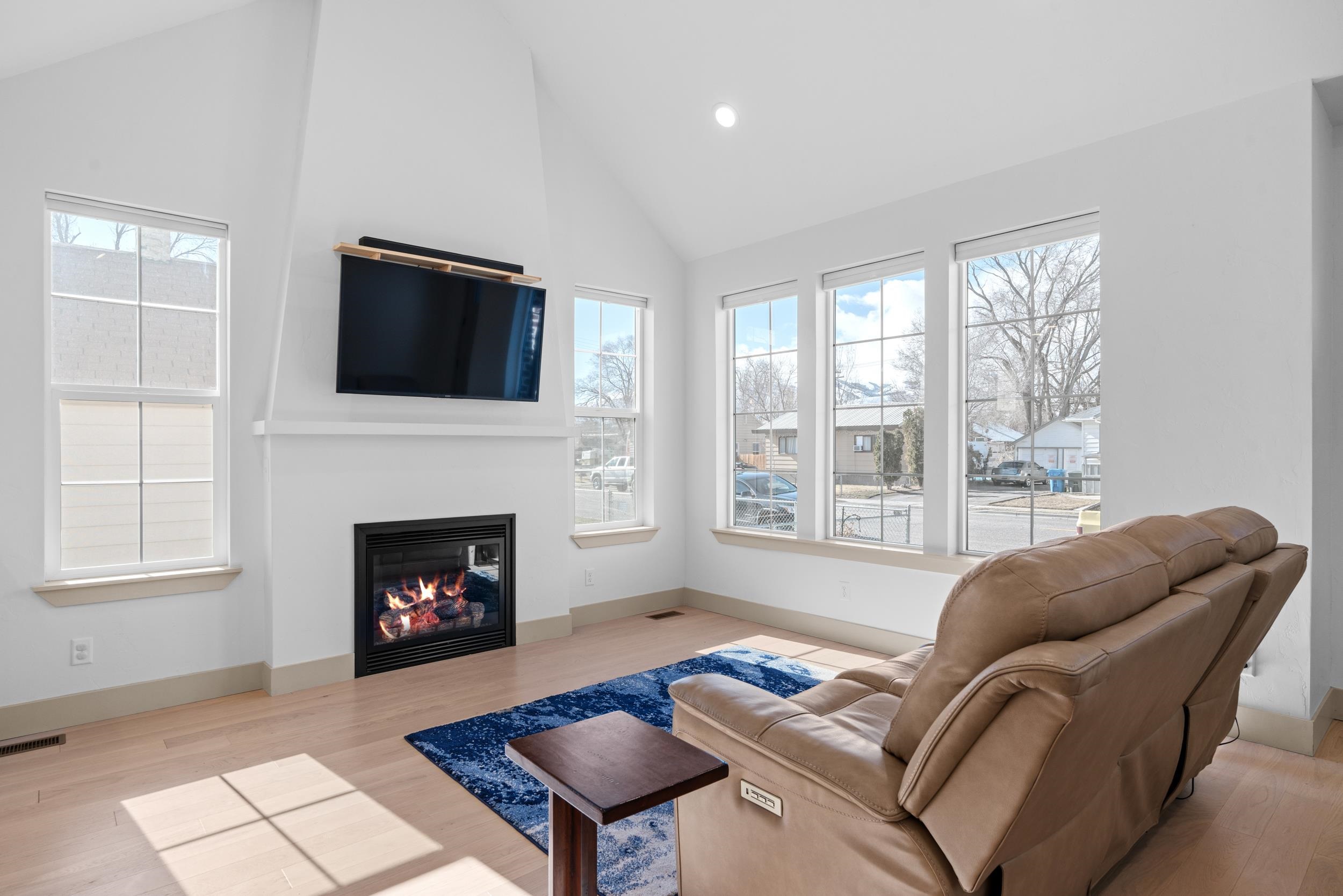 730 N 10th Ave, Pocatello, Idaho image 3