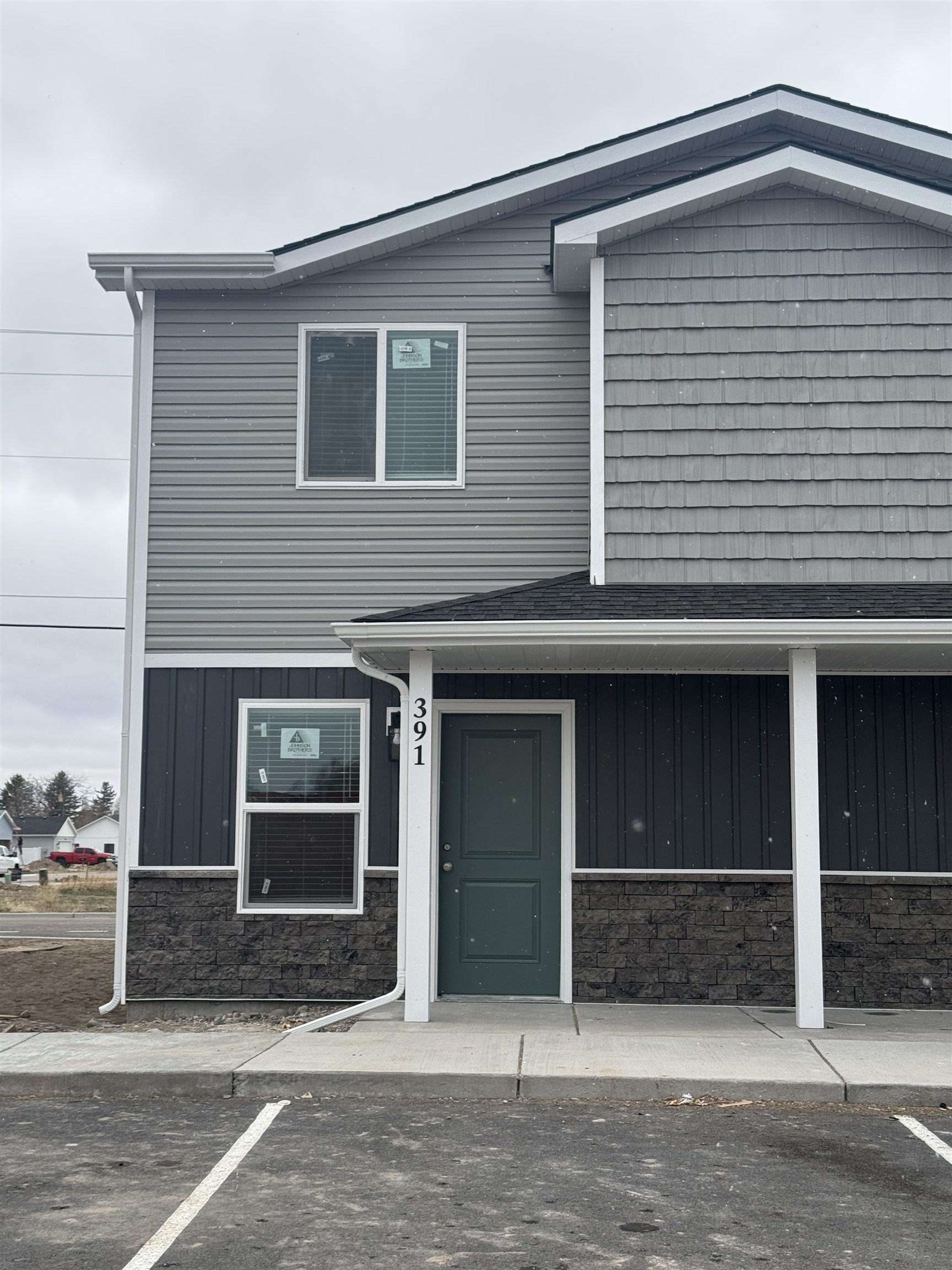 353 Jeremy Lane, Blackfoot, Idaho image 1