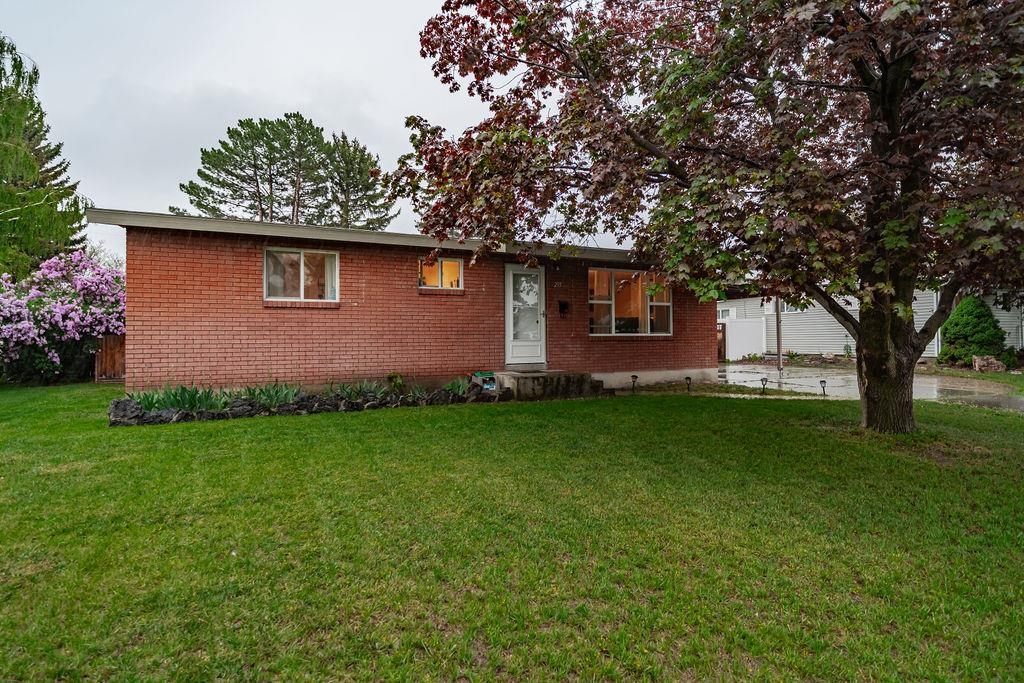 295 Monroe St, Blackfoot, Idaho image 1