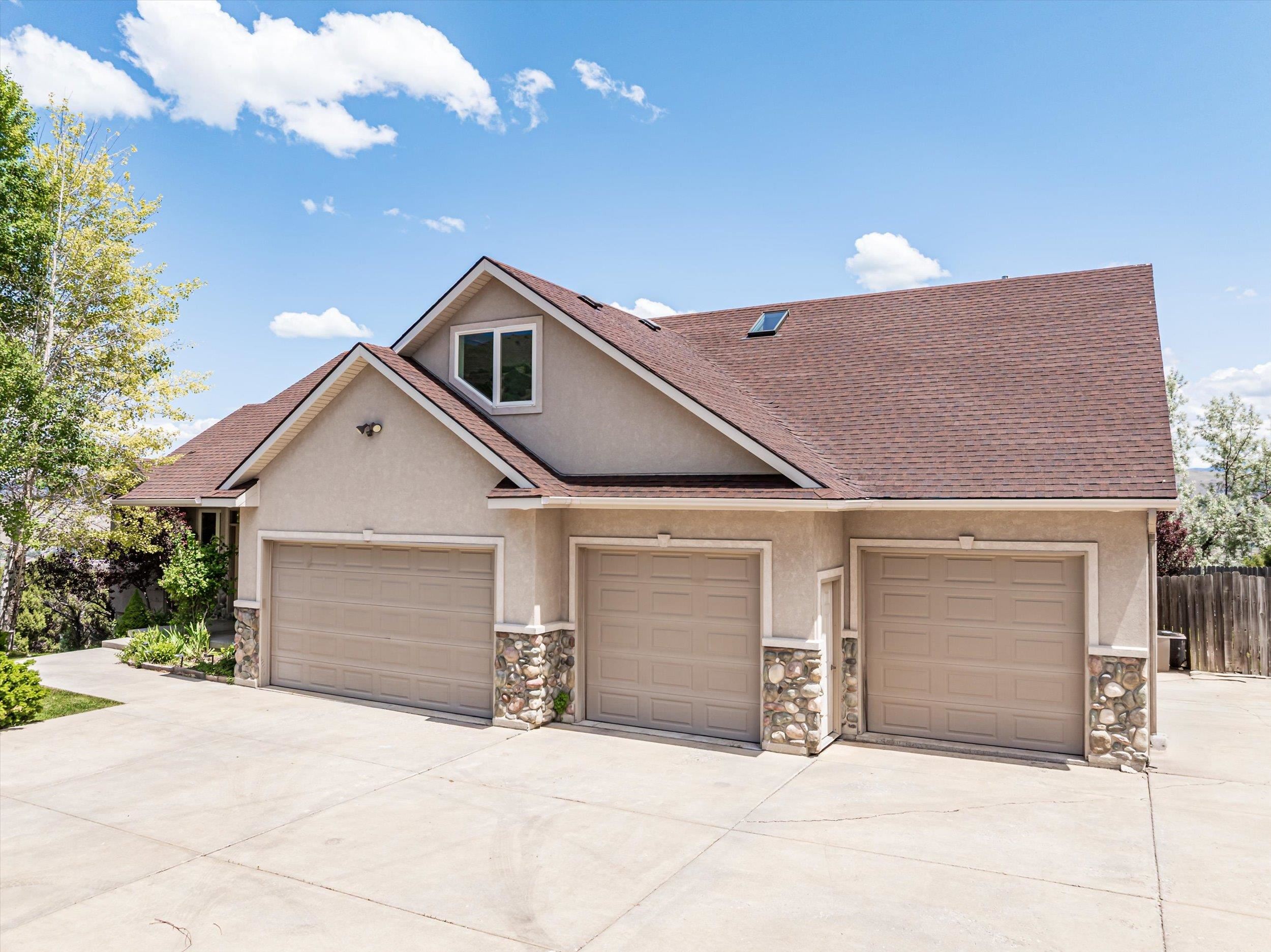 1975 Arlington Dr, Pocatello, Idaho image 3