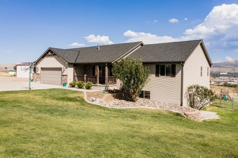 Photo of 8432 N Facer Mountain Dr, Pocatello, ID 83204 (MLS # 583435)