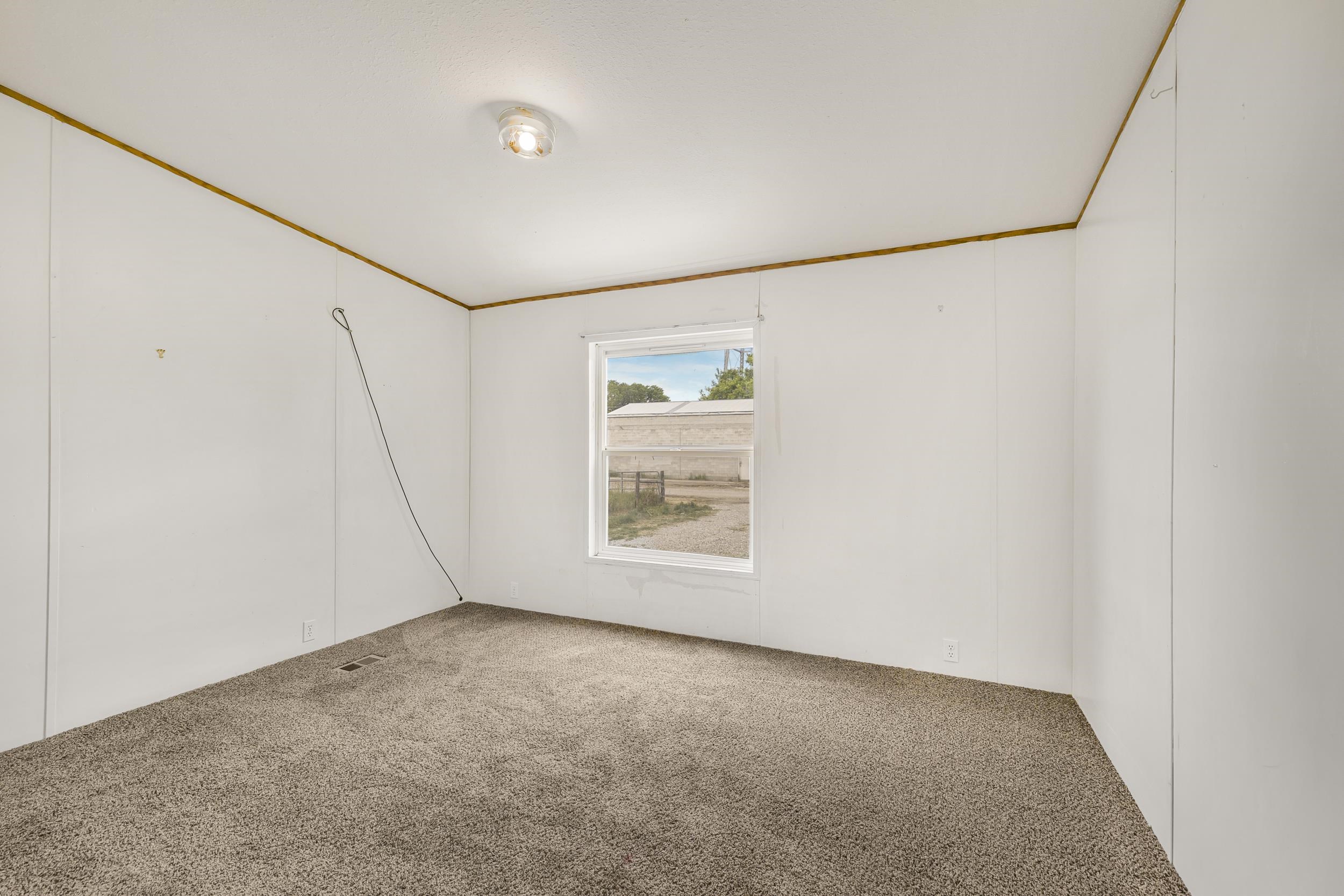 2869 E 671 N, Roberts, Idaho image 17