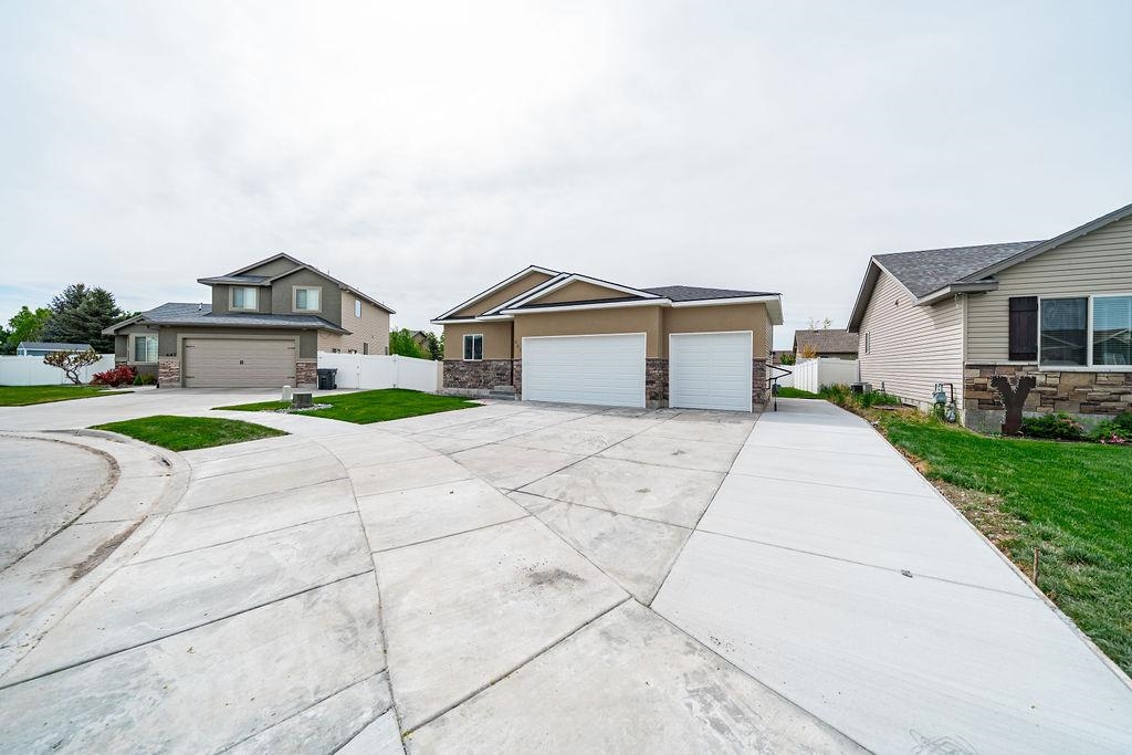 665 Emma Ct, Idaho Falls, Idaho image 5