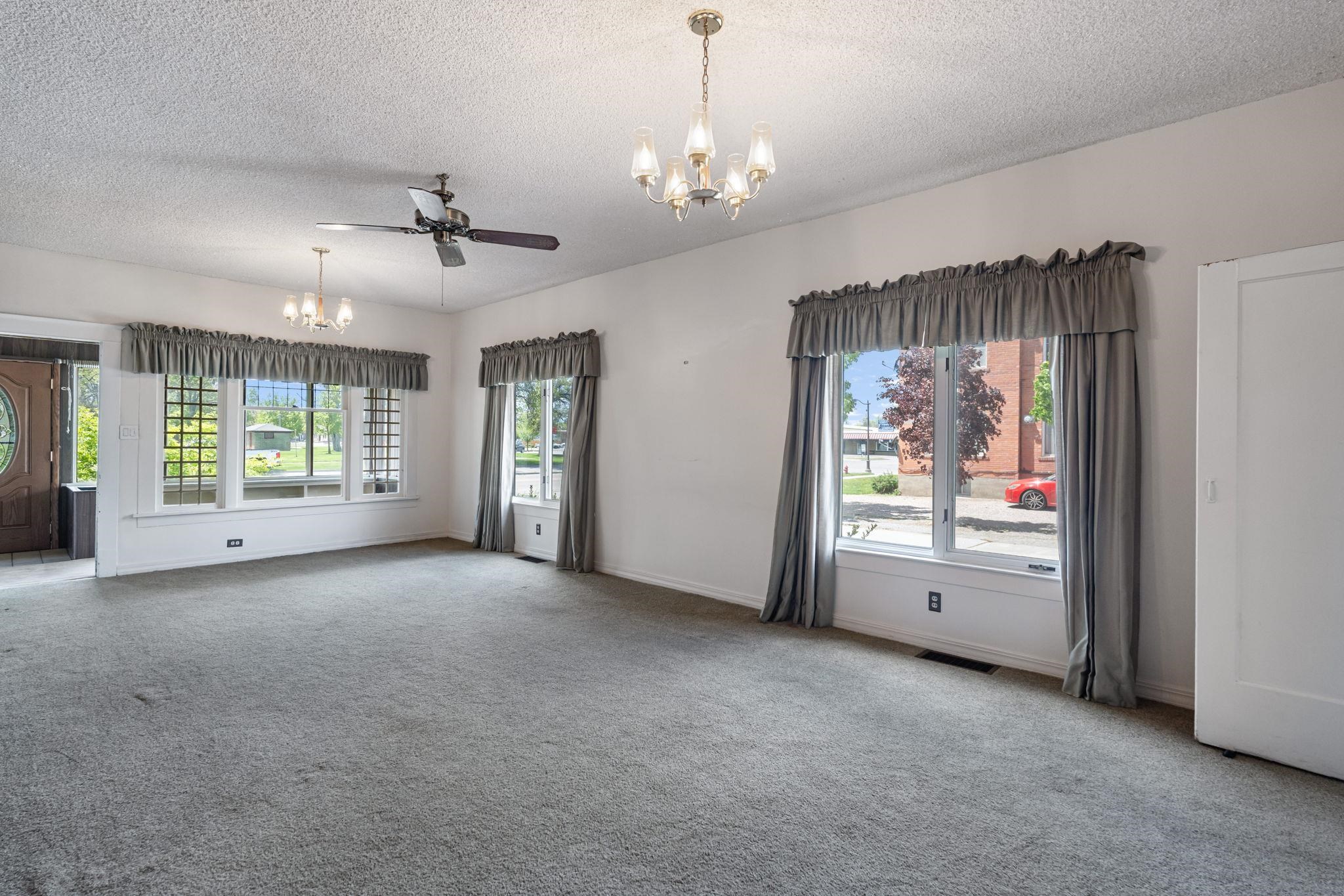 319 Harrison Street, American Falls, Idaho image 6