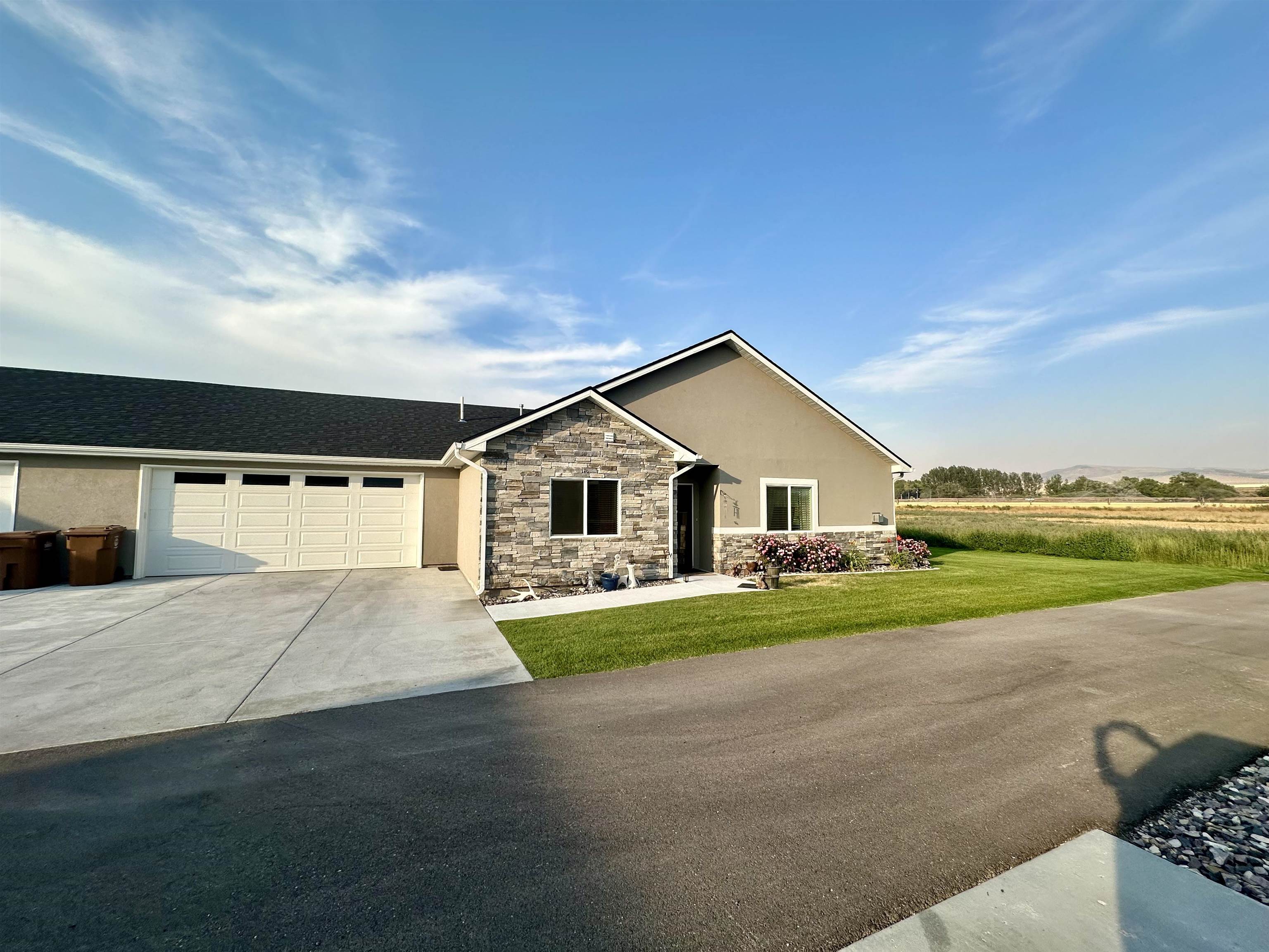 5762 Northside Crossing #B, Chubbuck, Idaho image 1