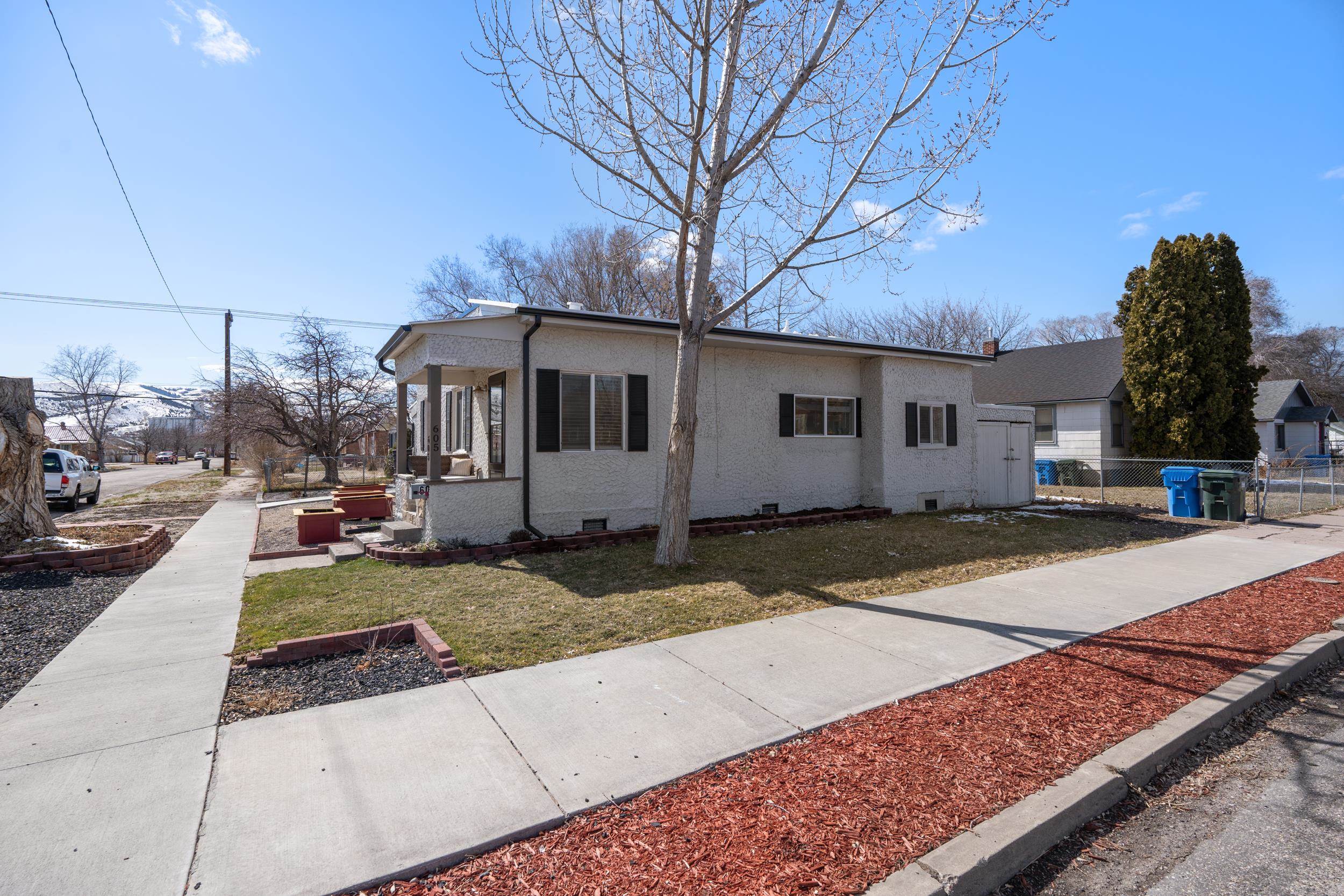 605 N 10th Ave, Pocatello, Idaho image 5