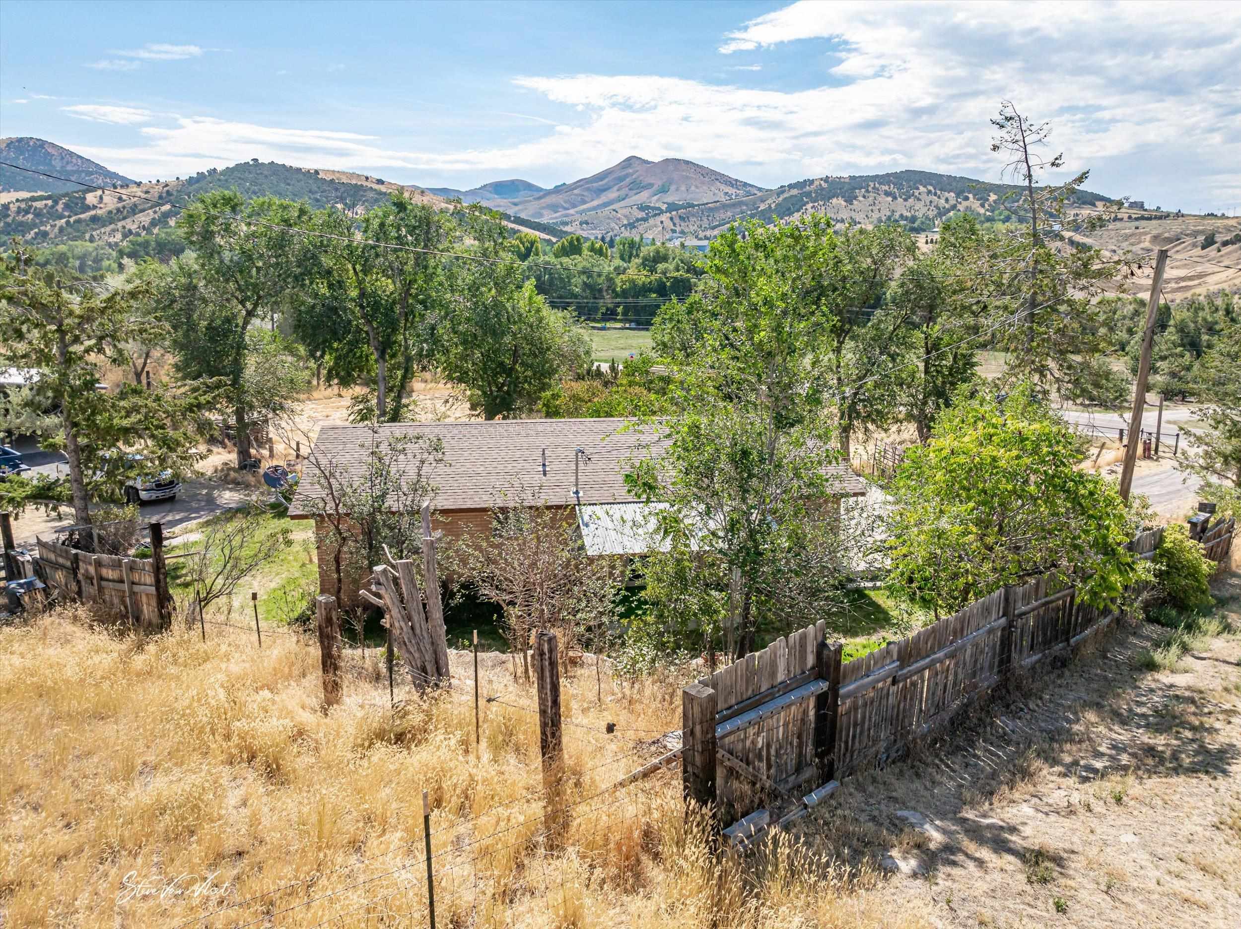 9112 W Pocatello Creek Road, Pocatello, Idaho image 8