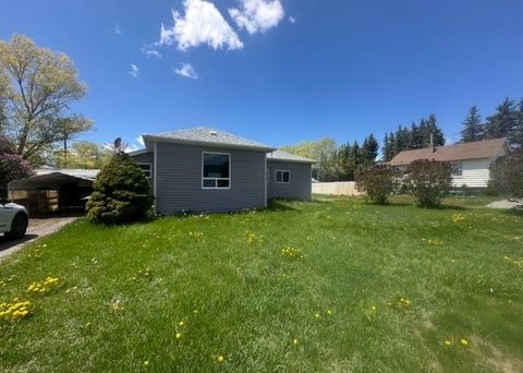 Photo of 415 N Main Street, Grace, ID 83241 (MLS # 580368)