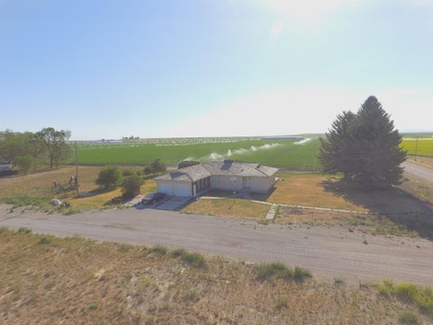 Homes For Sale - 3741 Center Pleasant Valley Rd<br/> American Falls, ID 83211