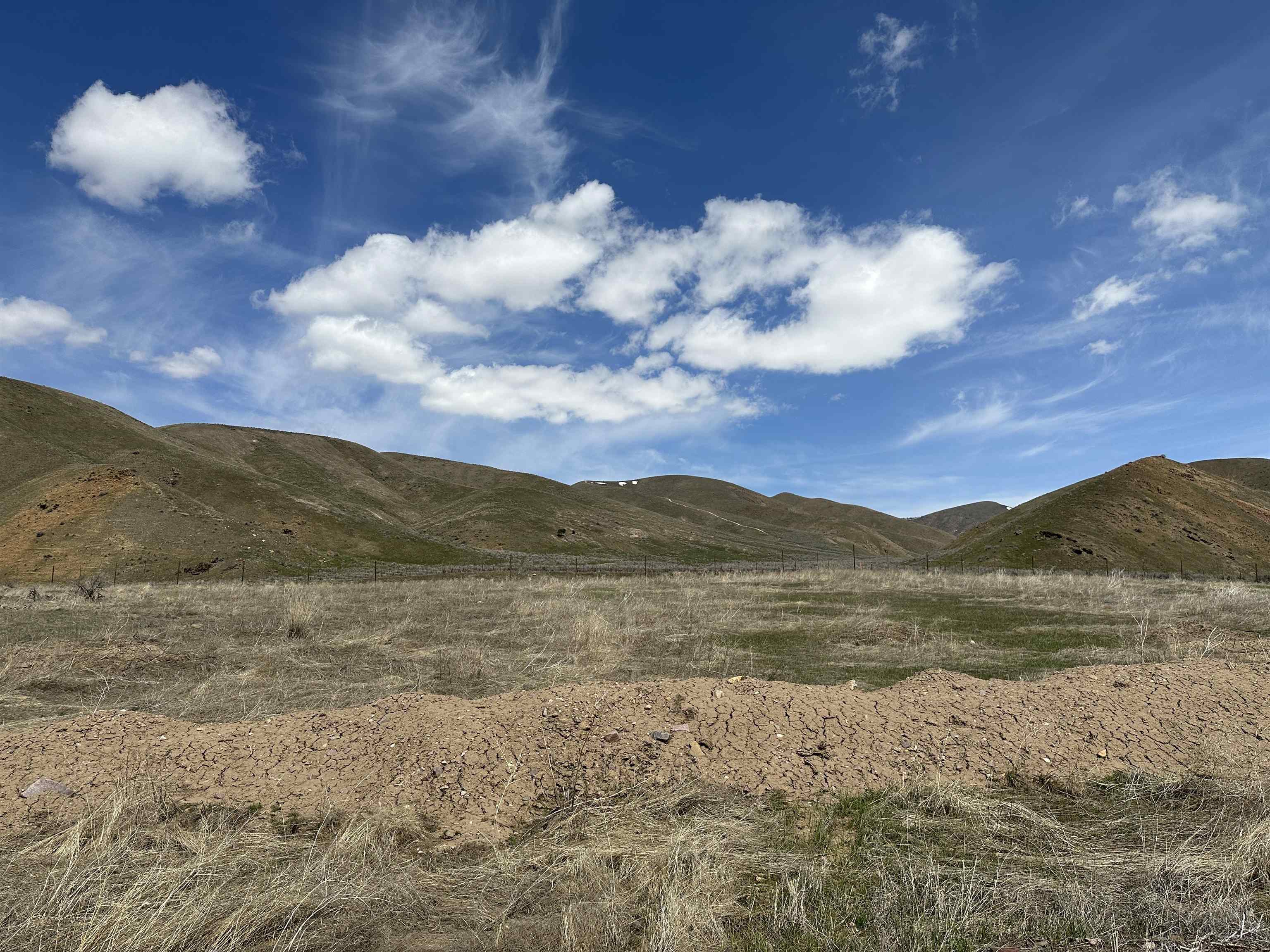 2.28 ACRES Burton Lane, Inkom, Idaho image 5