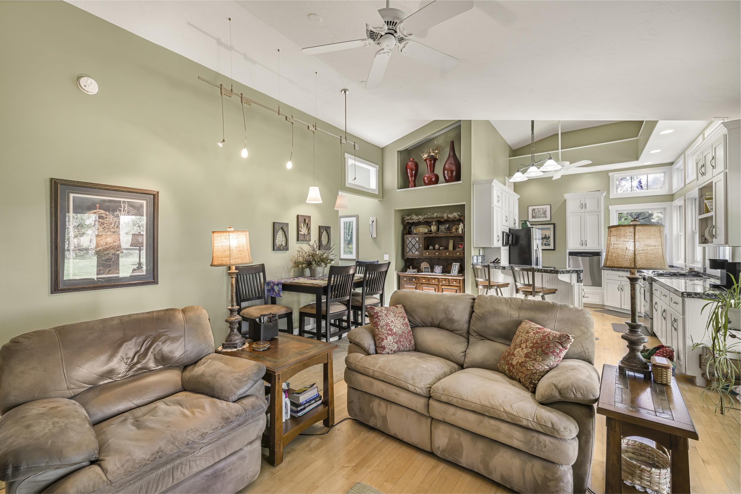 416 E 700, Firth, Idaho image 10