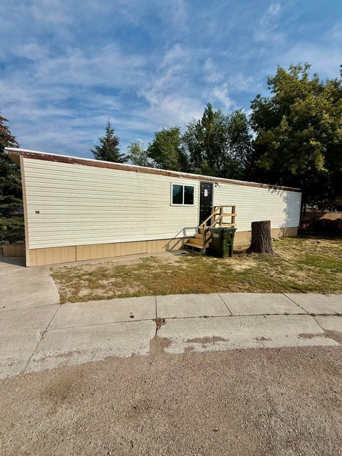 Mobile Home For Sale - 424 Industrial Lane #10 Ln<br/> Bannock County, Pocatello, ID 83201