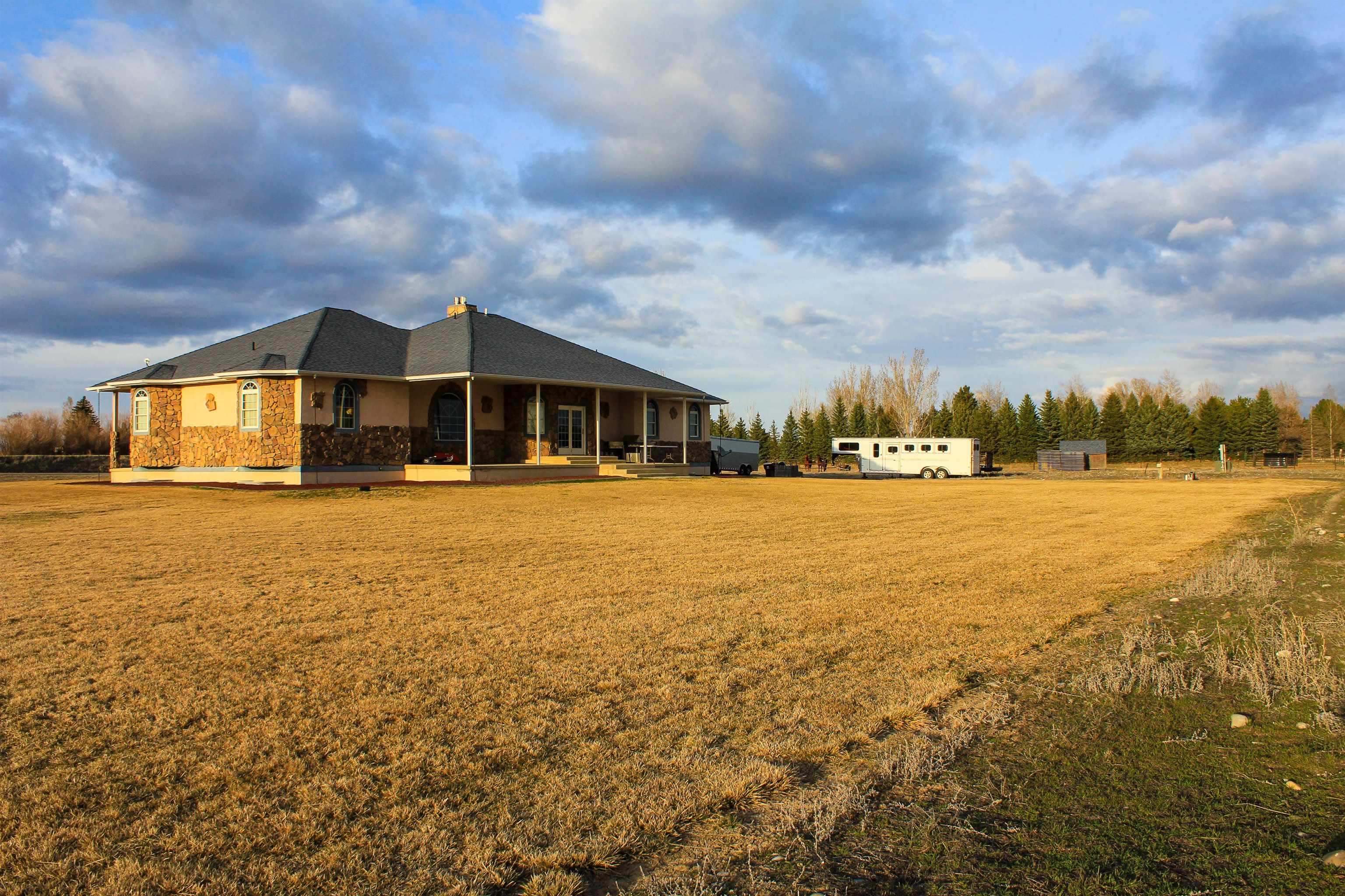 7 S Lavaside Road, Blackfoot, Idaho image 2