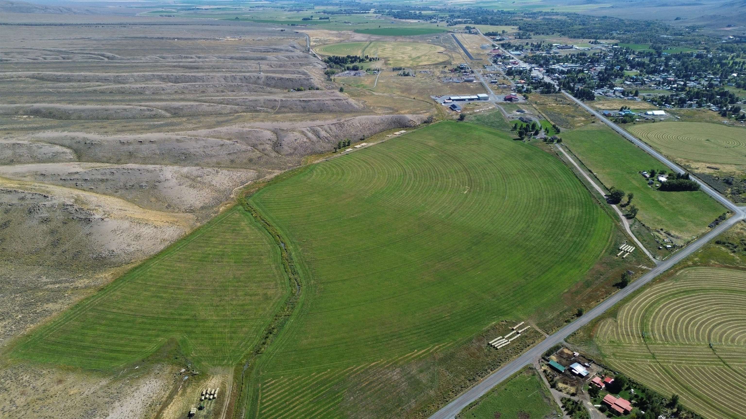 4498 Old Loop Road, Mackay, Idaho image 1