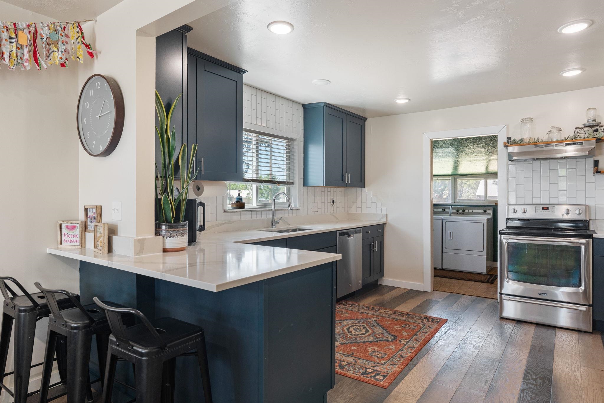 79 E 2nd St, Downey, Idaho image 8