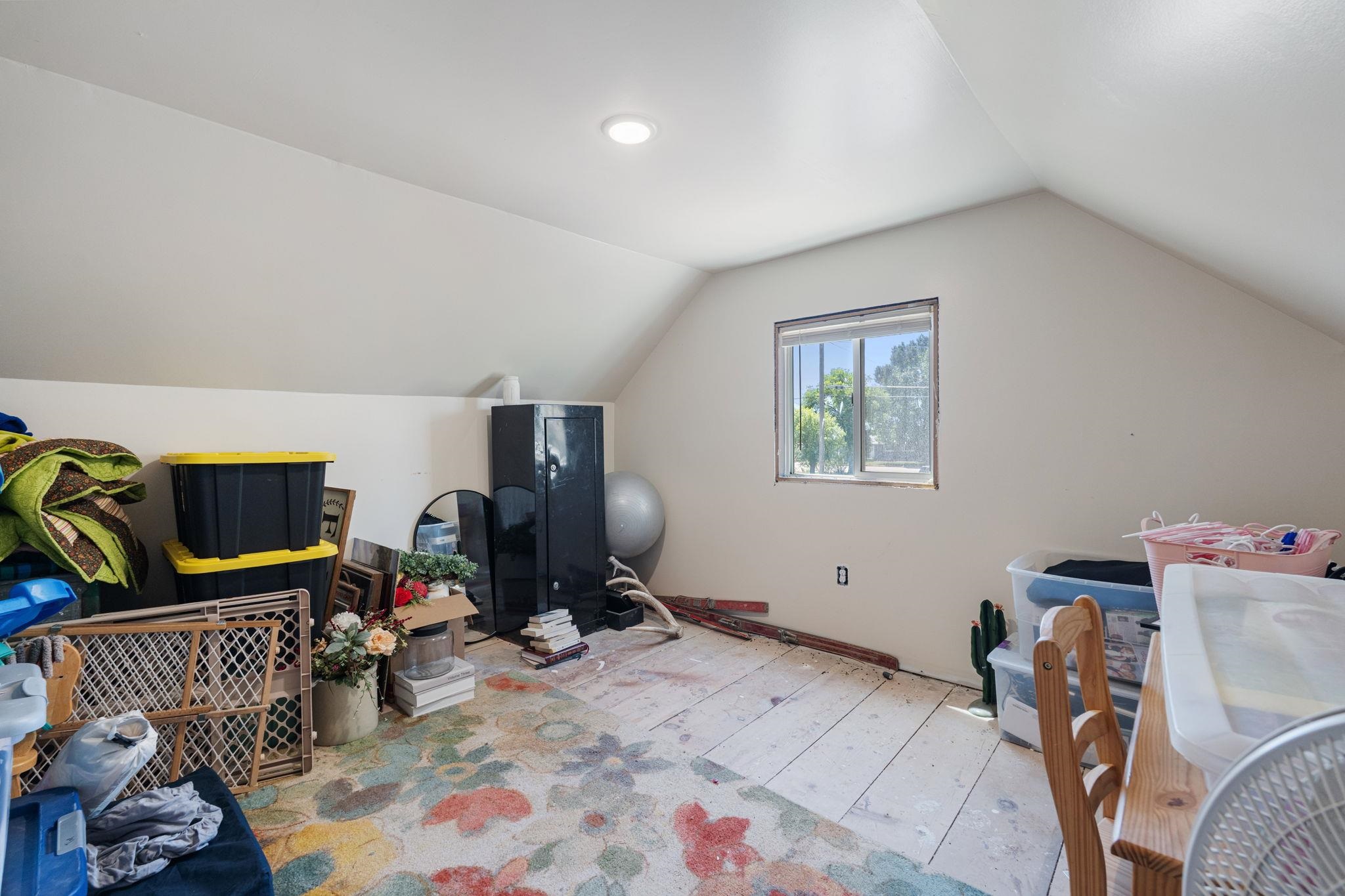 79 E 2nd St, Downey, Idaho image 24