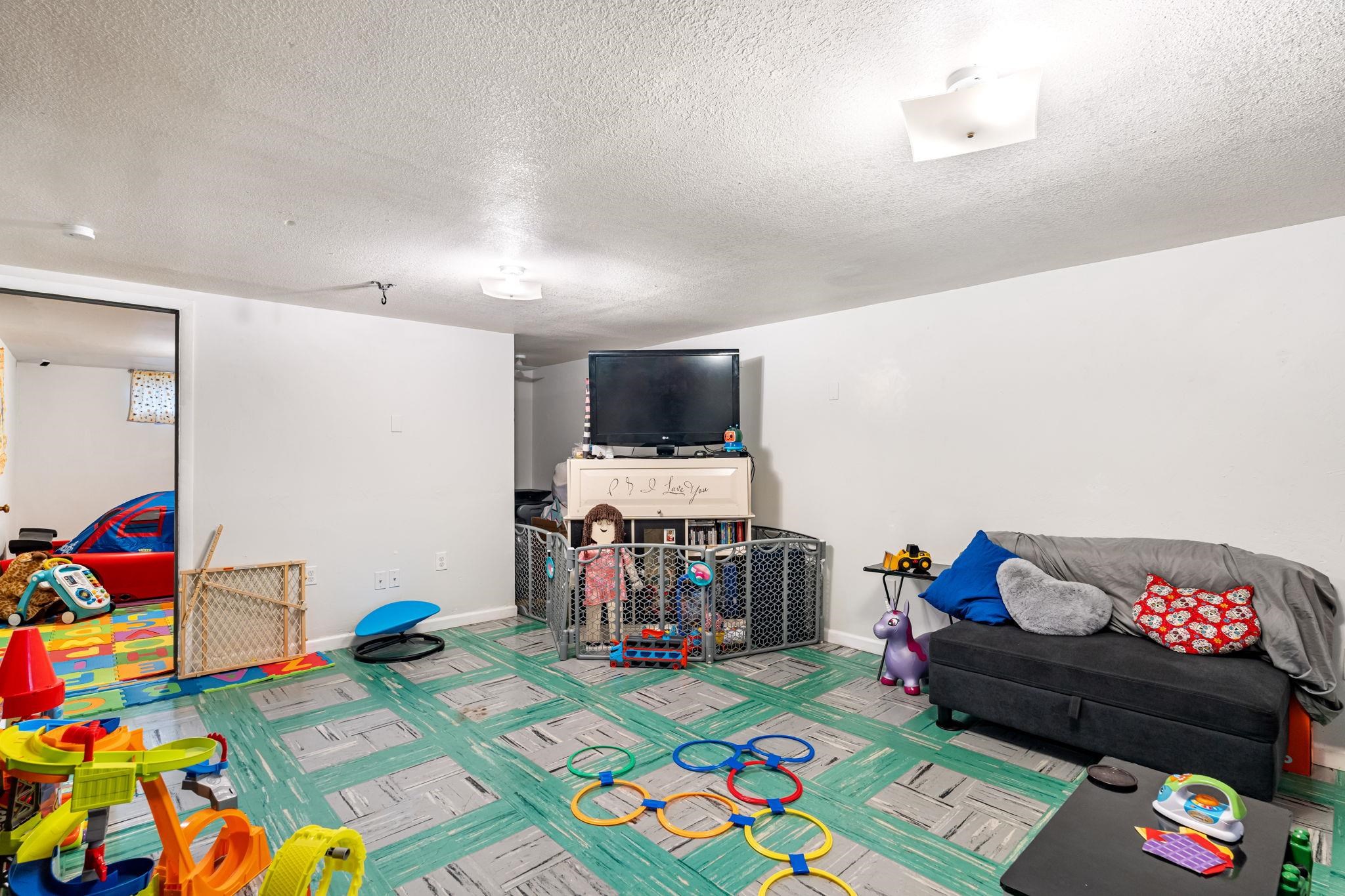 465 Franklin Avenue, Pocatello, Idaho image 24