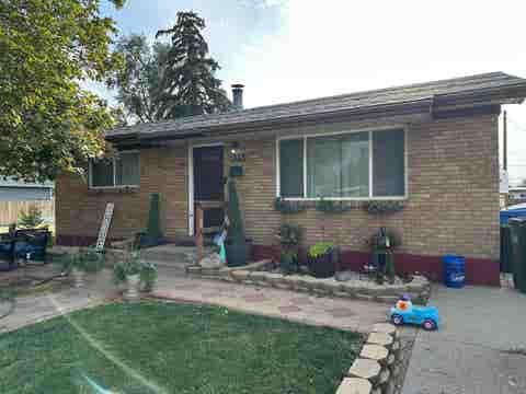Photo of 655 Wayne Ave, Pocatello, ID 83201 (MLS # 583345)
