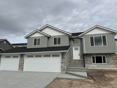 Photo of 1852 Brock Drive, Pocatello, ID 83202 (MLS # 580841)