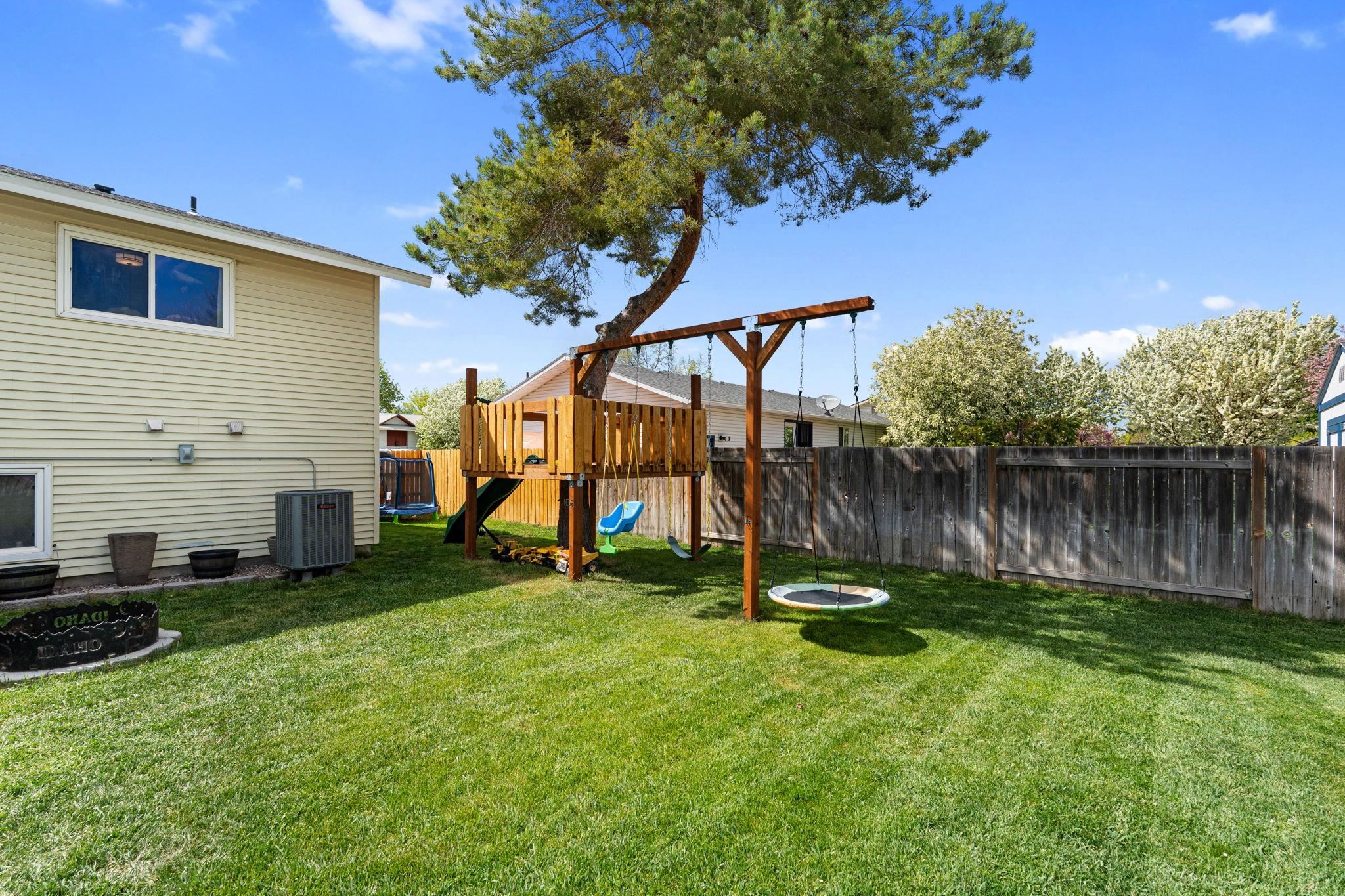 5008 Redfish St, Chubbuck, Idaho image 38
