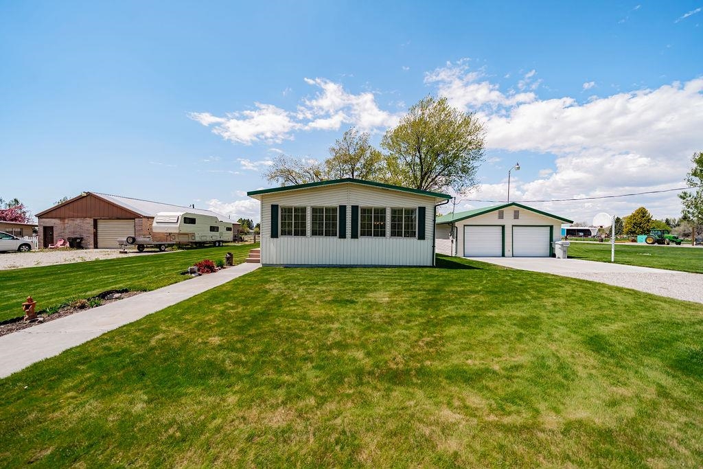 20 S 725 W, Blackfoot, Idaho image 2