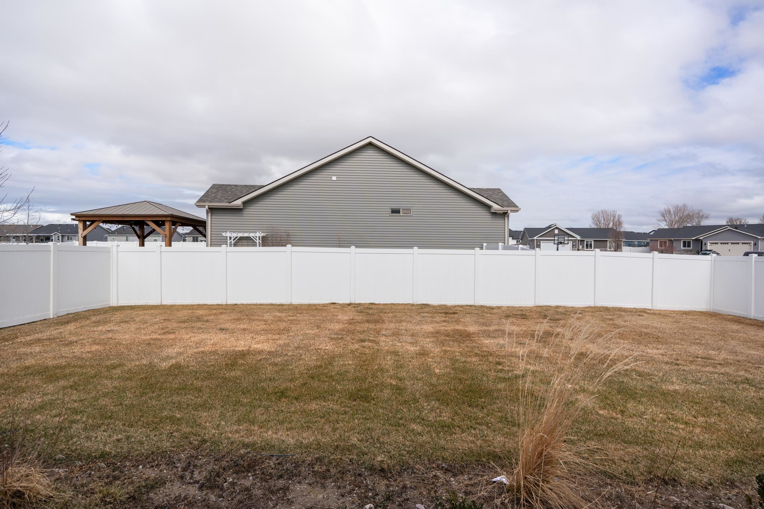 1624 Angela St, Pocatello, Idaho image 10