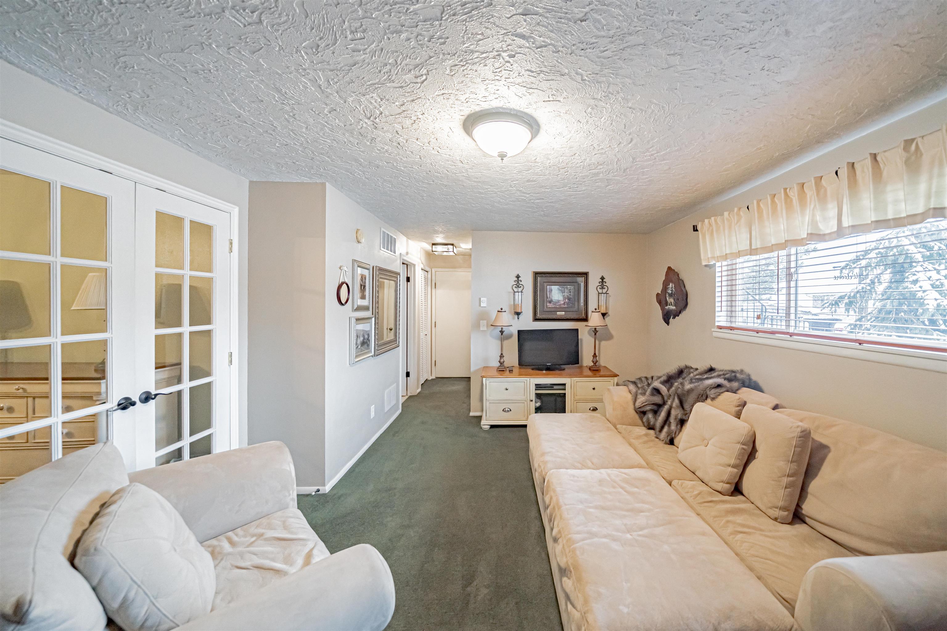 5055 E Pleasant View Dr, Chubbuck, Idaho image 33